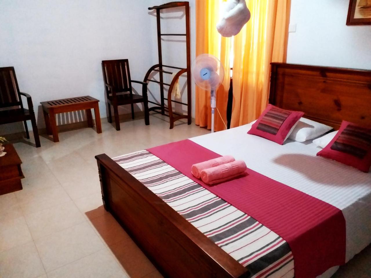 Unique Villa Kandy Luaran gambar