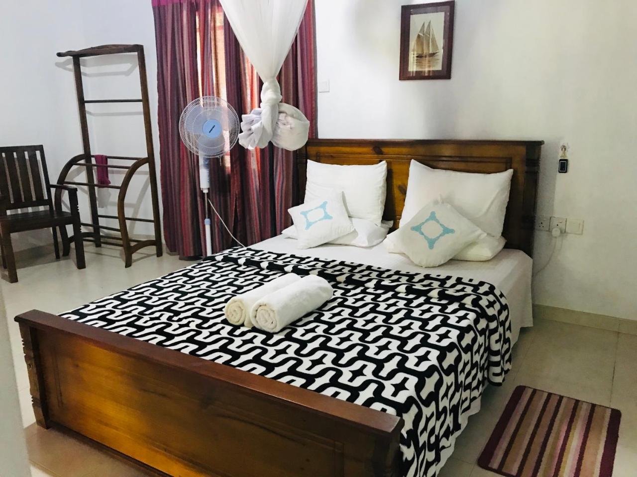 Unique Villa Kandy Luaran gambar