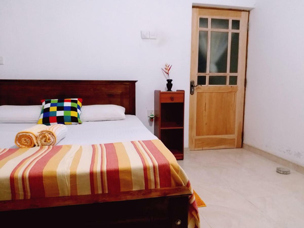 Unique Villa Kandy Luaran gambar